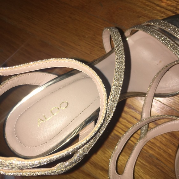 Thin heeled, sparkly, strapy heels! - Picture 3 of 4